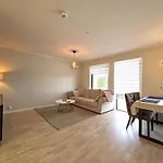 Apartment Modern Brand New *