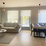 Modern Brand New Apartment